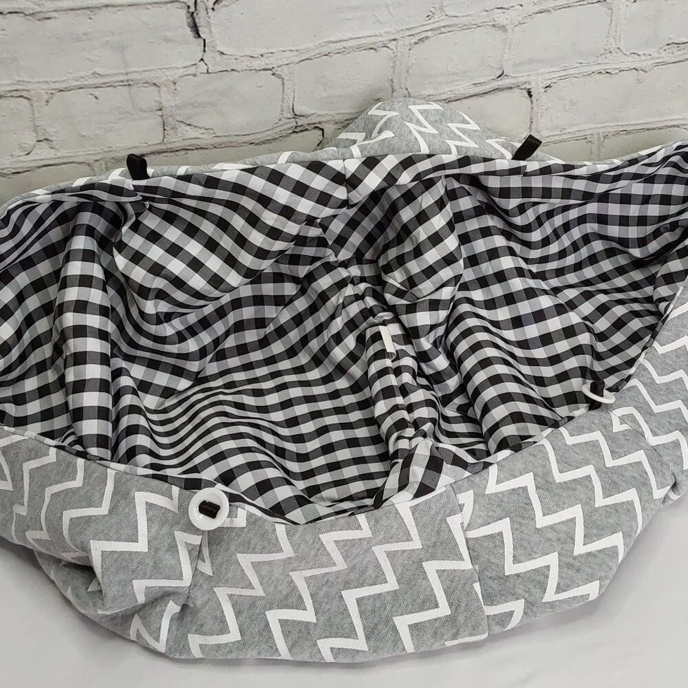 PET CARRIER SLING HAND-FREE REVERSIBLE HARNESS GRAY & GINGHAM PATTERN